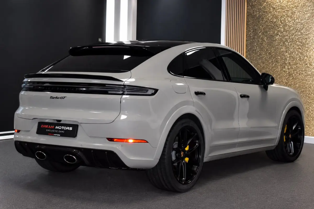 3.0 E-Hybrid TURBO GT 470pk | BIJRIJDERSDISPLAY | SPORTUITLAAT | PANODAK