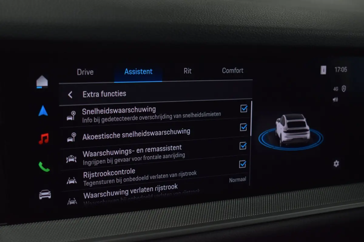 3.0 E-Hybrid TURBO GT 470pk | BIJRIJDERSDISPLAY | SPORTUITLAAT | PANODAK