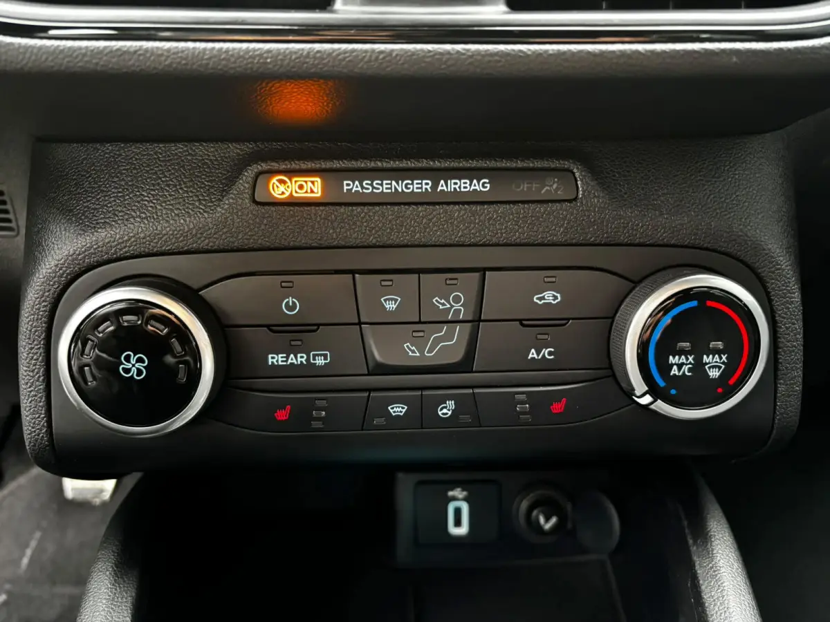 1.0 EcoBoost ST Line Business STOELVER|TREKHAAK|NAVI|PDC|NWE APK