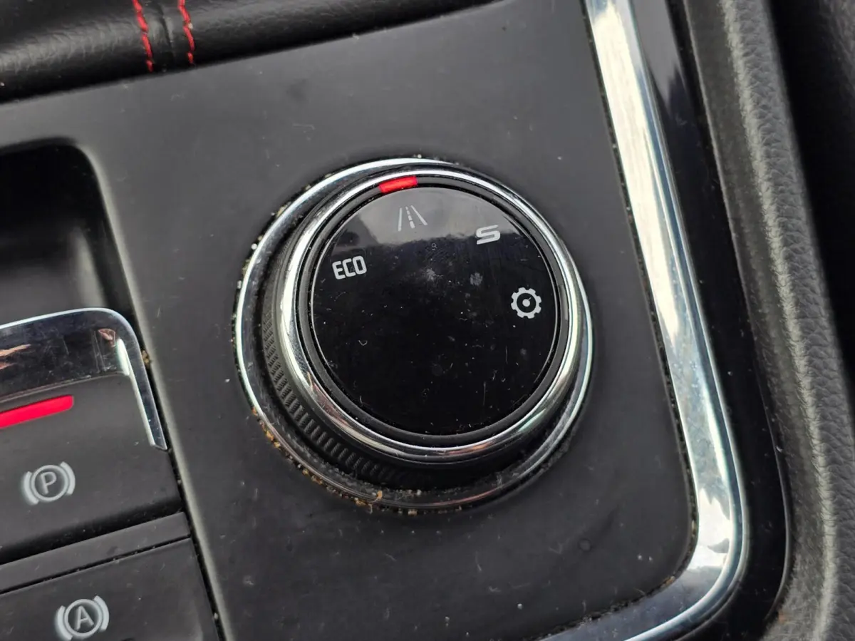 1.5 TSI FR Business Intense LED/360 Cam/Keyless
