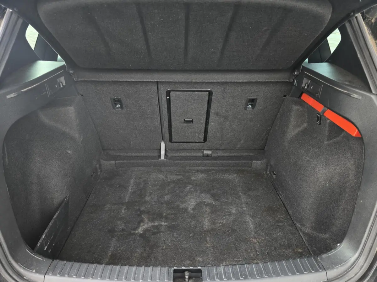 1.5 TSI FR Business Intense LED/360 Cam/Keyless