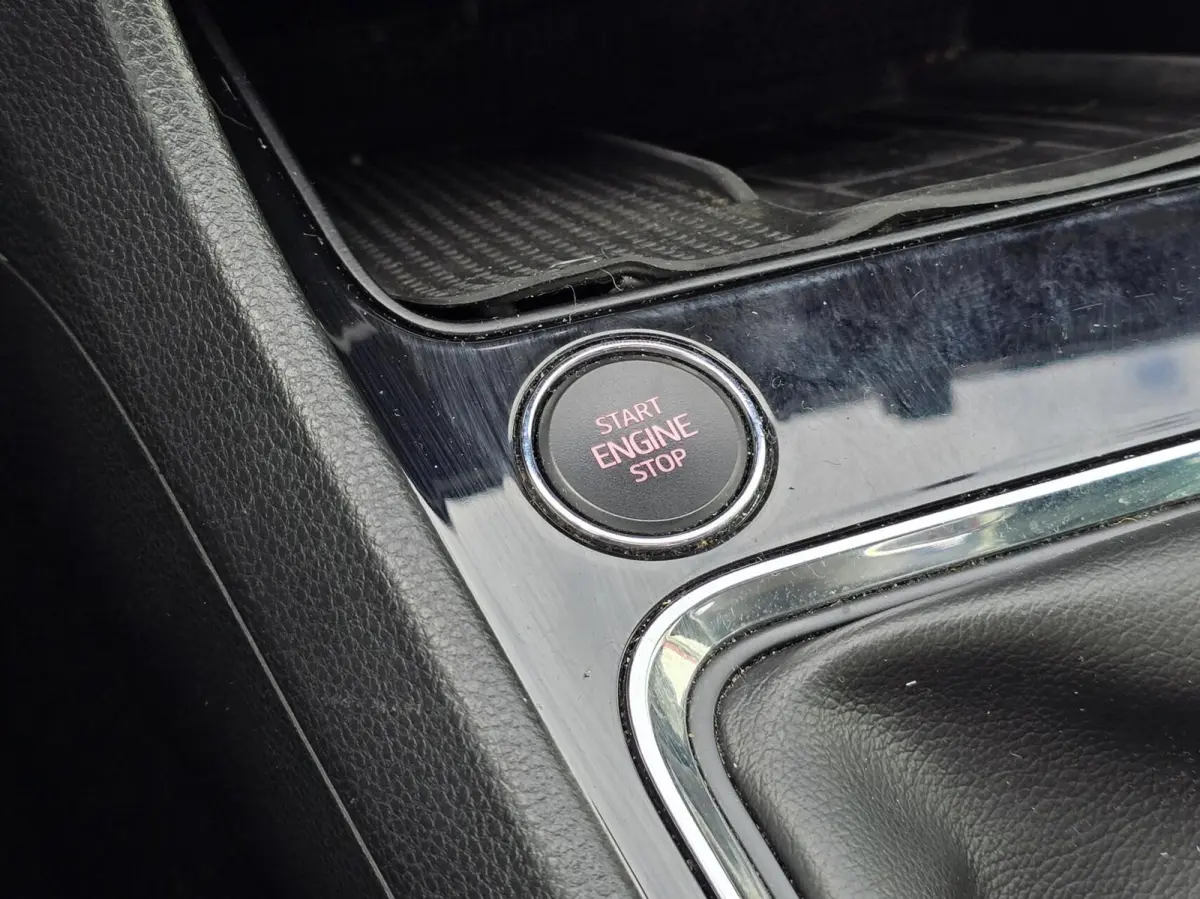 1.5 TSI FR Business Intense LED/360 Cam/Keyless