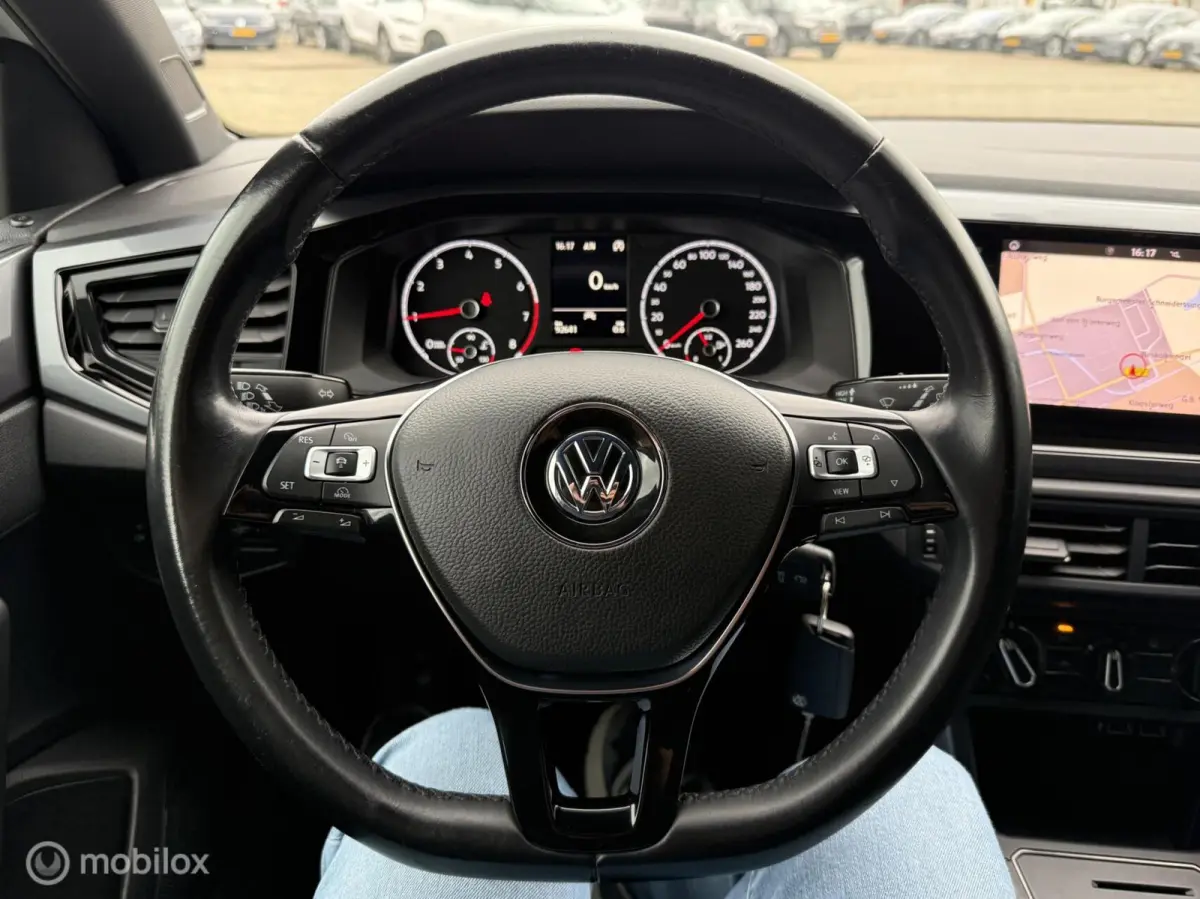1.0 TSI R-Line ACC | NAVI | CARPLAY