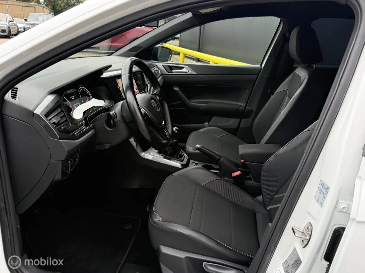 1.0 TSI R-Line ACC | NAVI | CARPLAY