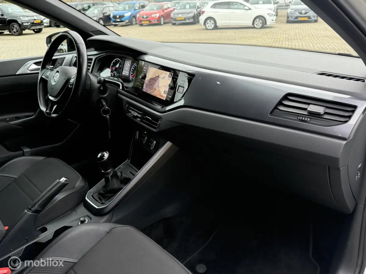 1.0 TSI R-Line ACC | NAVI | CARPLAY