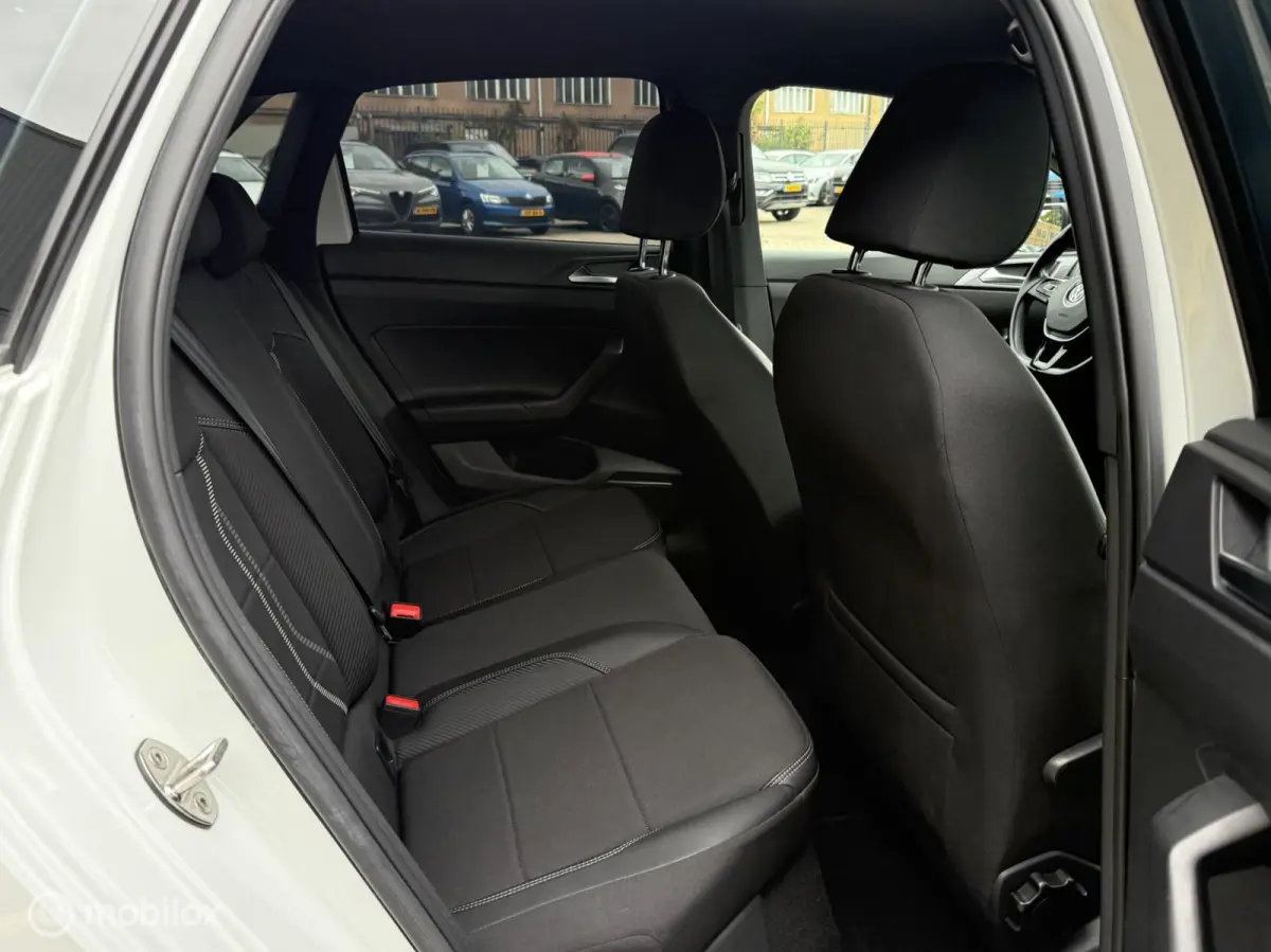 1.0 TSI R-Line ACC | NAVI | CARPLAY