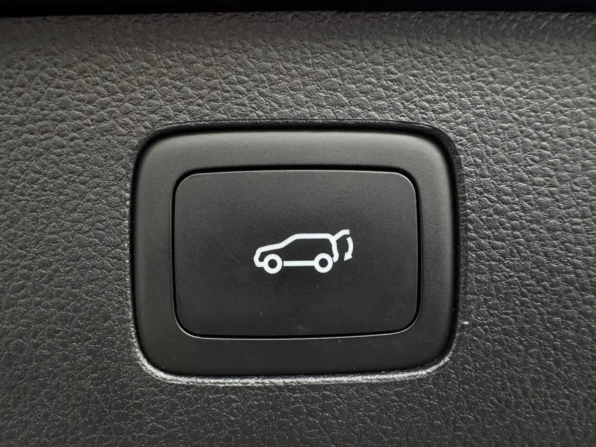 1.5 TGDi Luxury Aut., PHEV 258pk | Panoramadak | Camera | CarPlay & Android