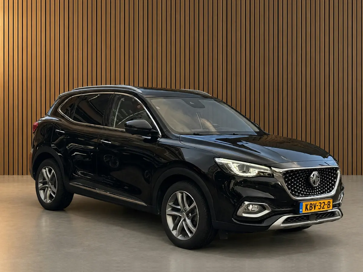 1.5 TGDi Luxury Aut., PHEV 258pk | Panoramadak | Camera | CarPlay & Android