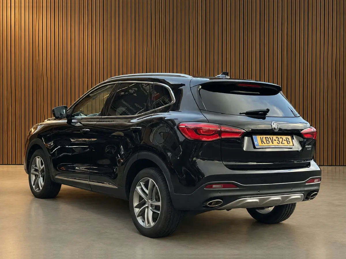 1.5 TGDi Luxury Aut., PHEV 258pk | Panoramadak | Camera | CarPlay & Android