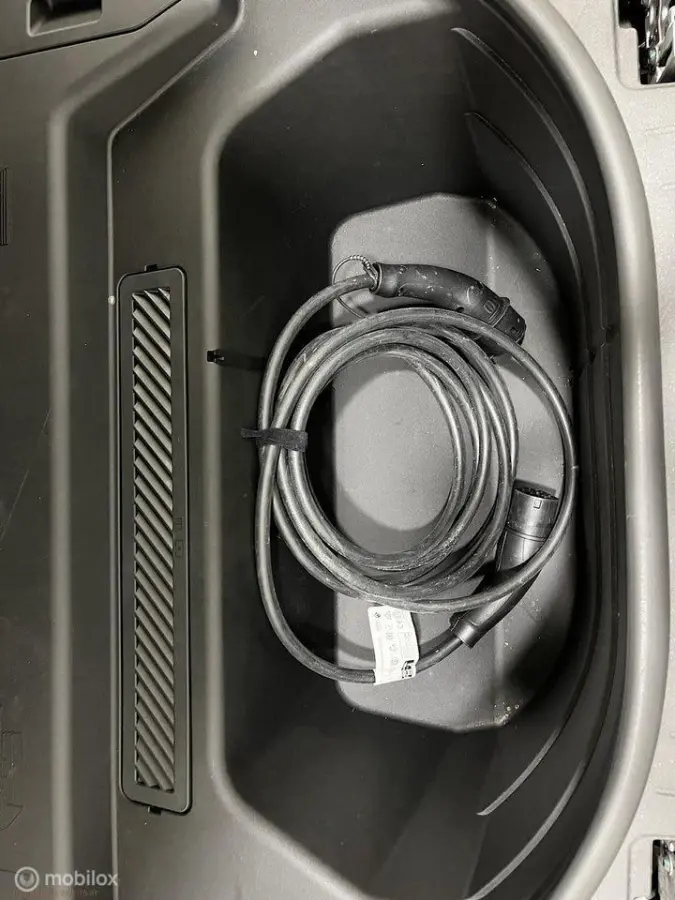 S edition quattro 100 kWh Tech Pro, luchtv