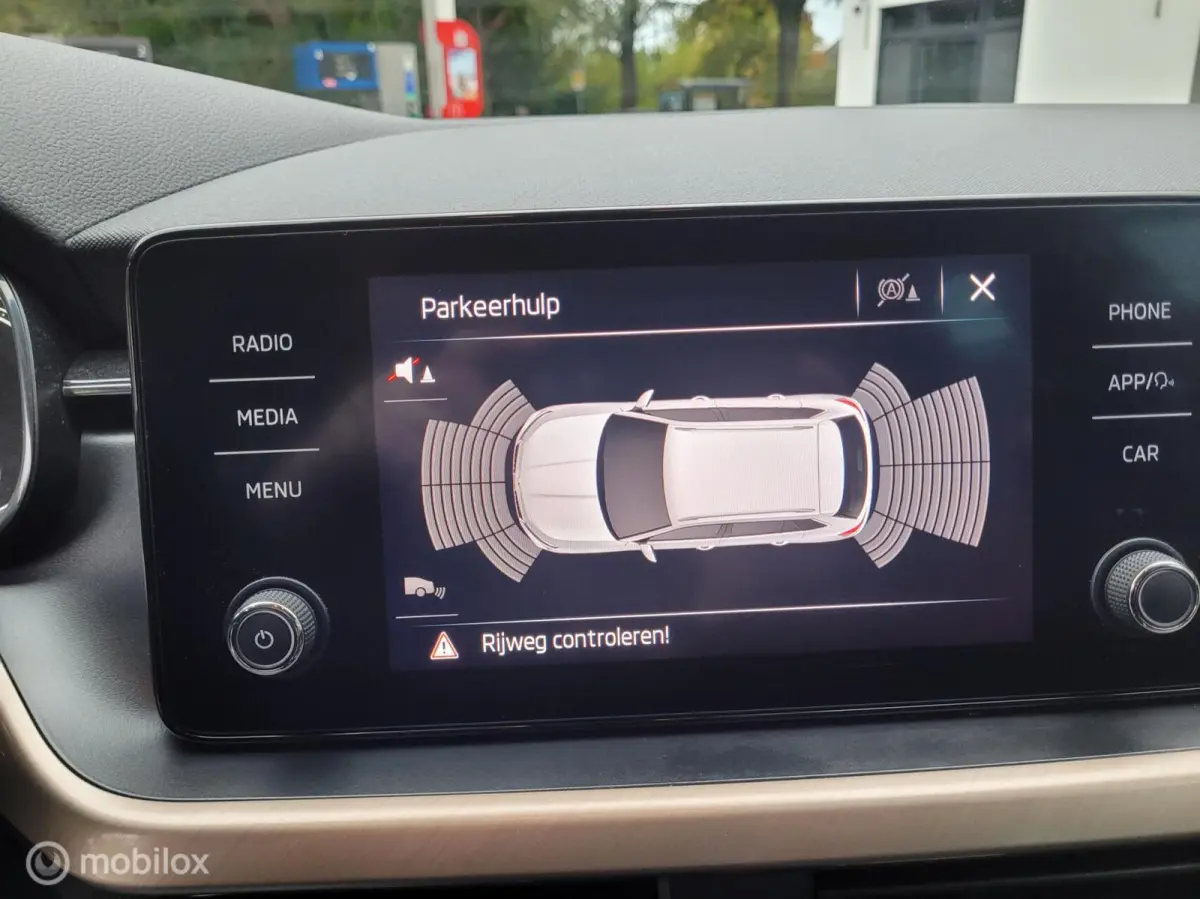 1.0 TSI Business Edition