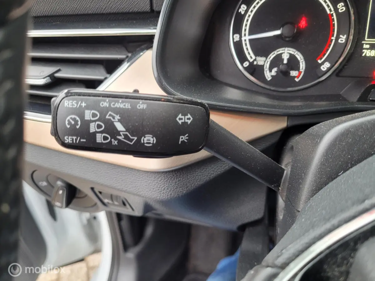 1.0 TSI Business Edition