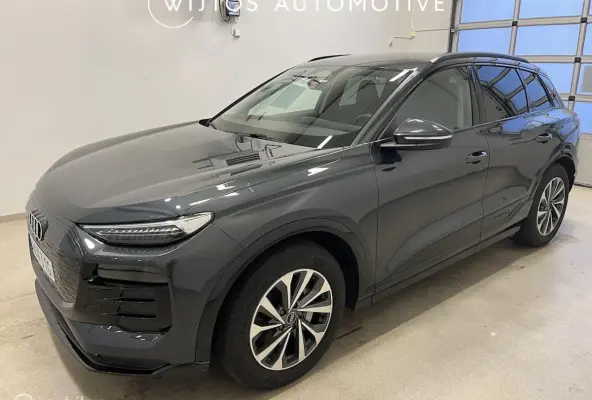 edition 83 kWh, Tech plus, trekhaak
