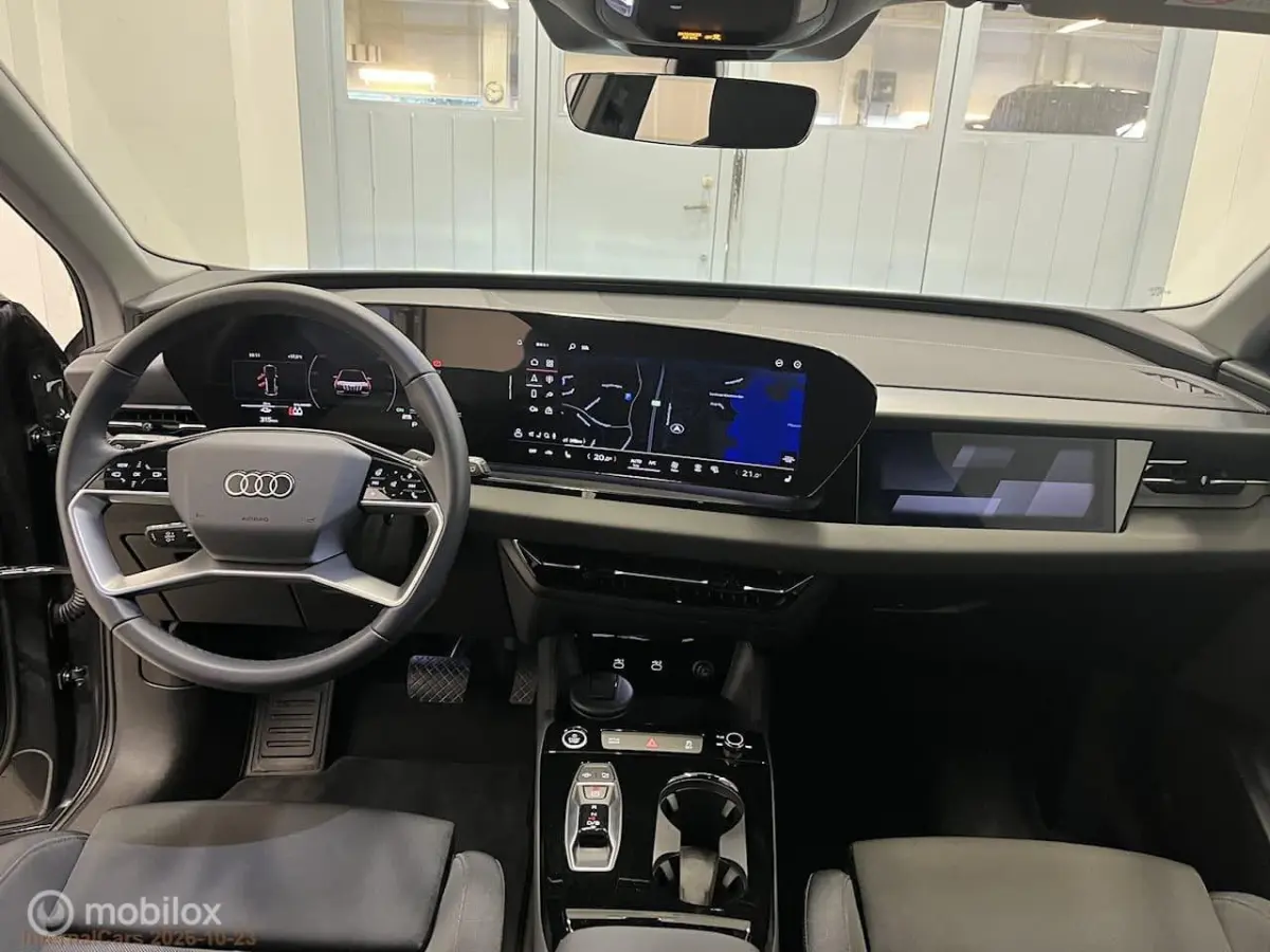 edition 83 kWh, Tech plus, trekhaak