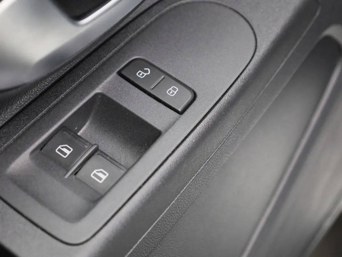 Up! 1.0 65PK | Origineel Nederlands | Airco | Radio DAB+ | Bluetooth | Lane Assist | 5 Deurs