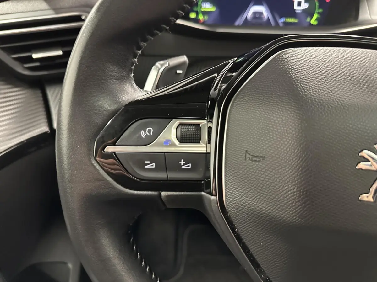 1.2 PureTech Allure CAMERA CARPLAY NAVI CRUISE 17000 KM