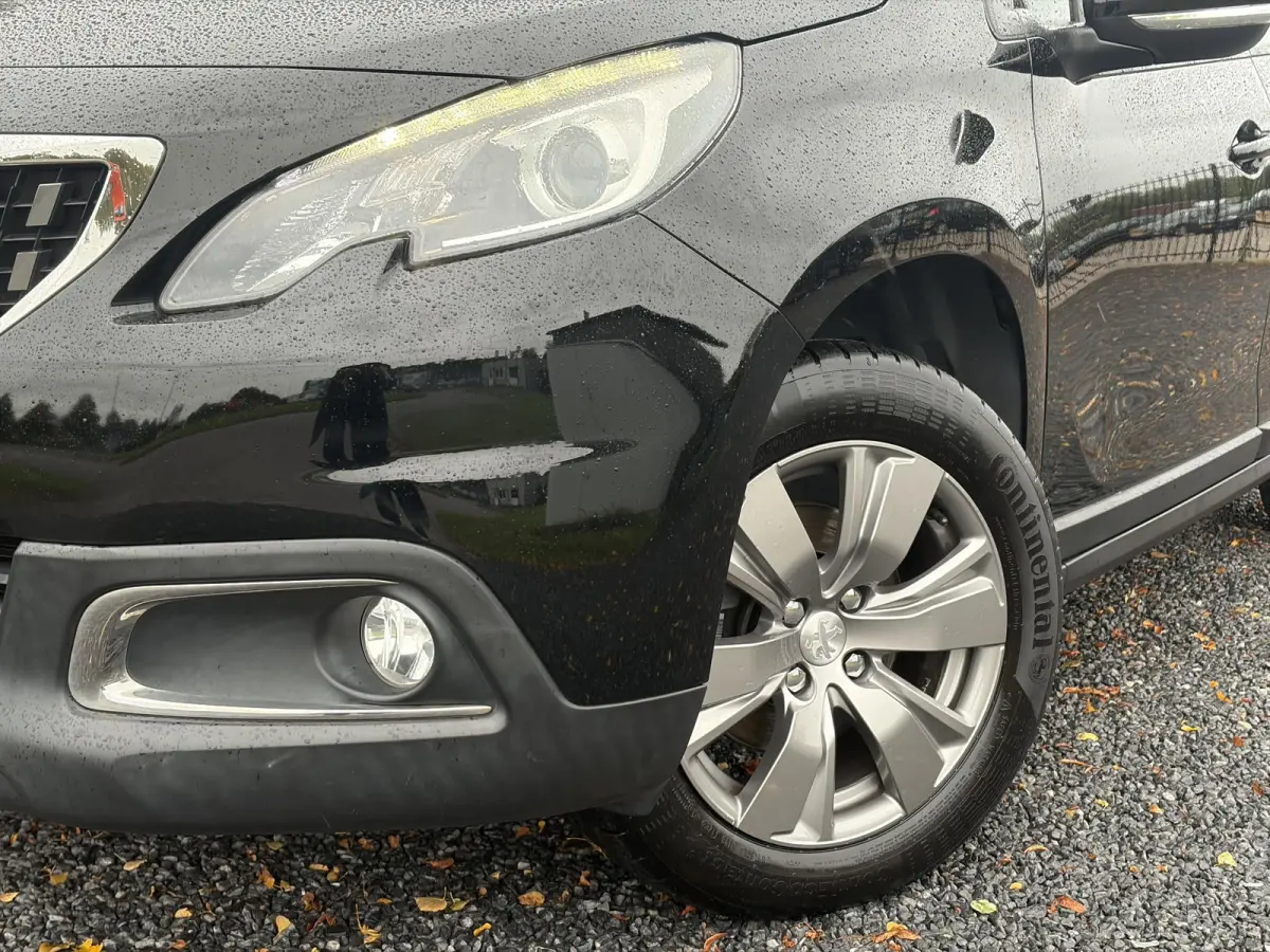 1.2 PureTech Blue Lion ✓D-riem vv in 06-2023✓Pano✓Carplay✓Navi✓Trekhaak✓Pdc✓Airco✓Cruise✓Dealer Onderhouden✓110pk✓Weinig Km✓Lm velgen✓N.A.P✓Apk tot 06-2027