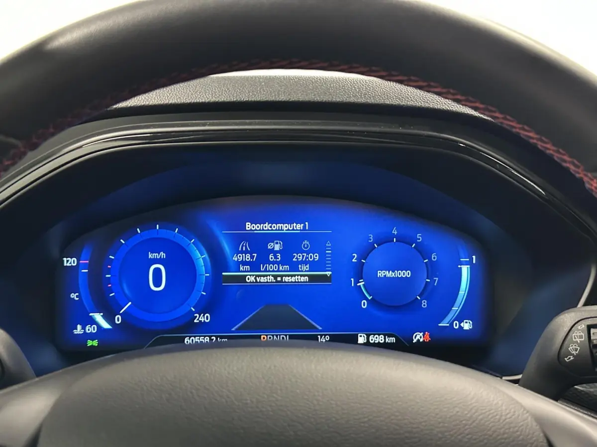 1.0 EcoBoost Hybrid ST Line X CAMERA CARPLAY NAVI VIRTUAL CRUISE.