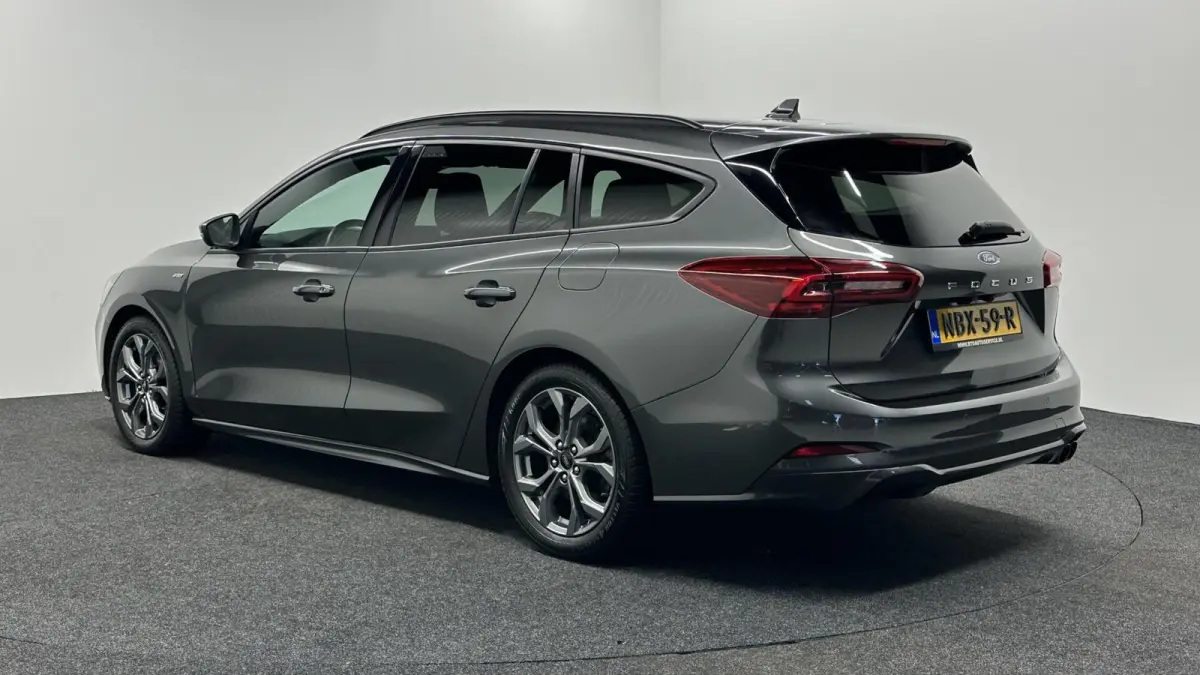 1.0 EcoBoost Hybrid ST Line X CAMERA CARPLAY NAVI VIRTUAL CRUISE.