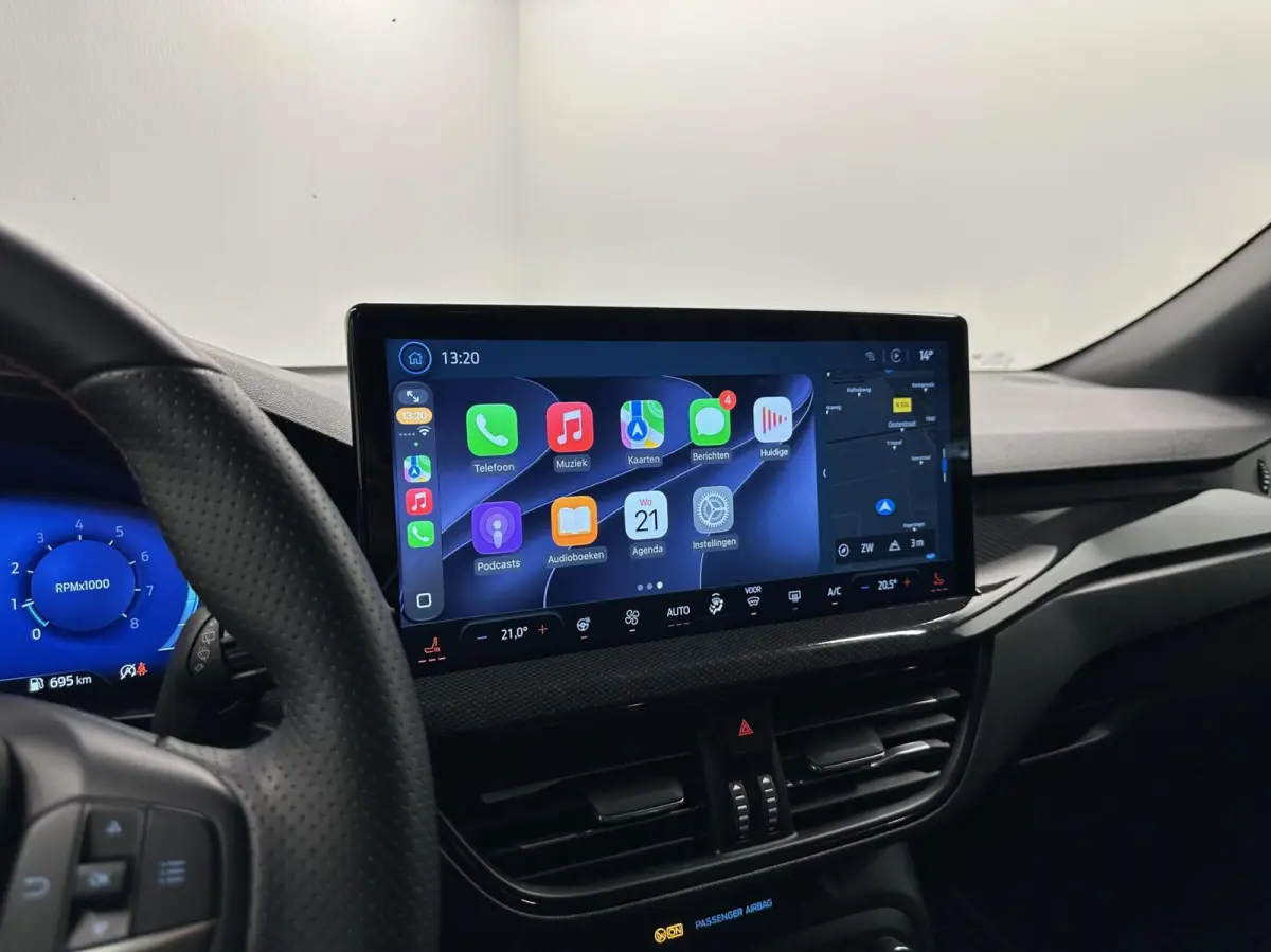 1.0 EcoBoost Hybrid ST Line X CAMERA CARPLAY NAVI VIRTUAL CRUISE.