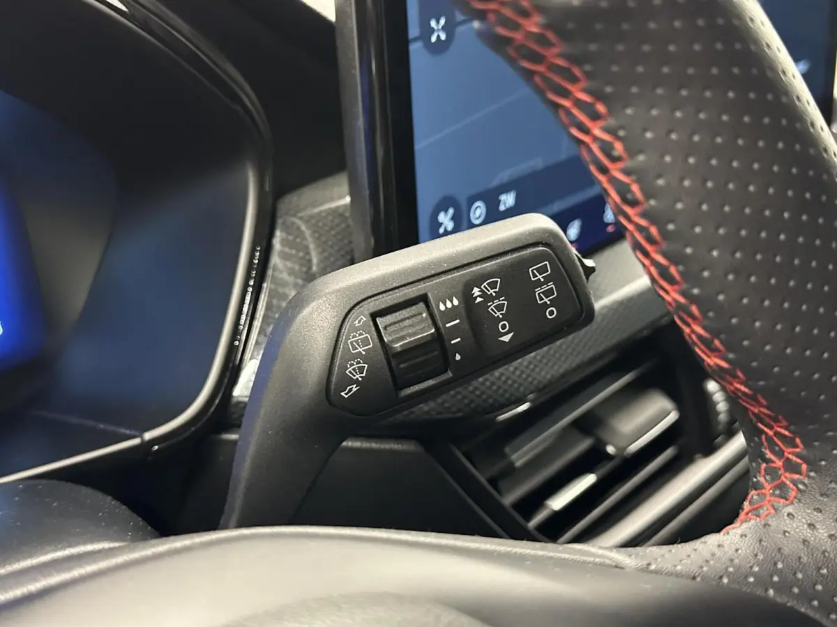 1.0 EcoBoost Hybrid ST Line X CAMERA CARPLAY NAVI VIRTUAL CRUISE.