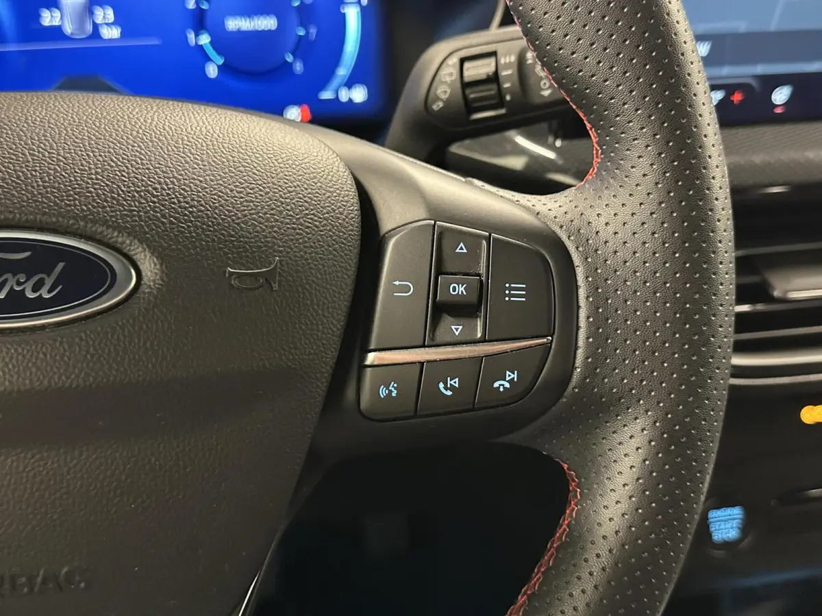 1.0 EcoBoost Hybrid ST Line X CAMERA CARPLAY NAVI VIRTUAL CRUISE.