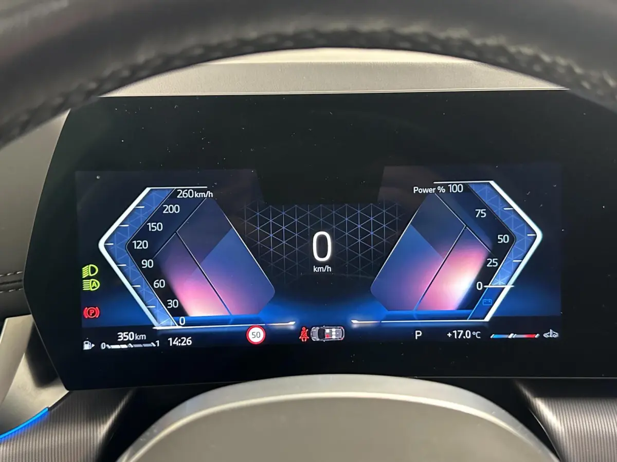 218i LEER CAMERA CARPLAY NAVI CRUISE LM ECC.