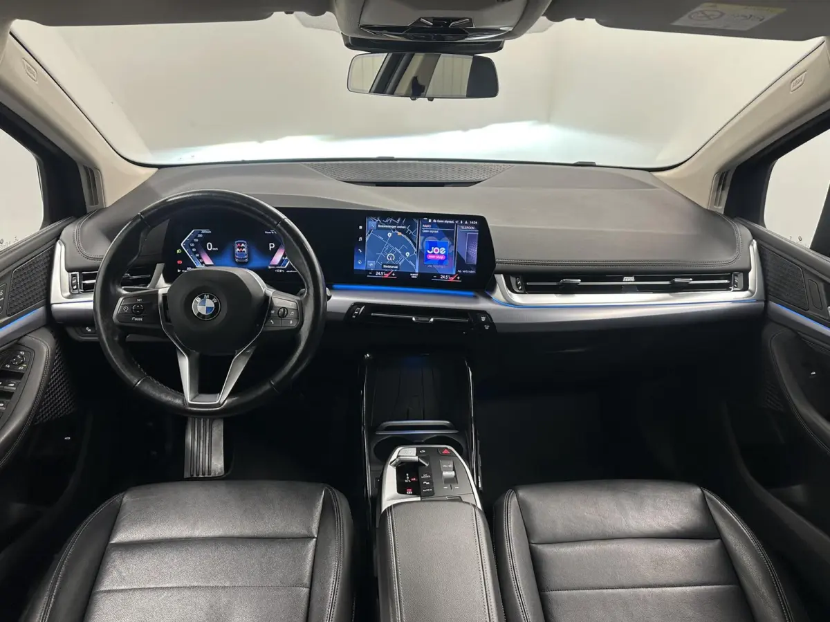 218i LEER CAMERA CARPLAY NAVI CRUISE LM ECC.