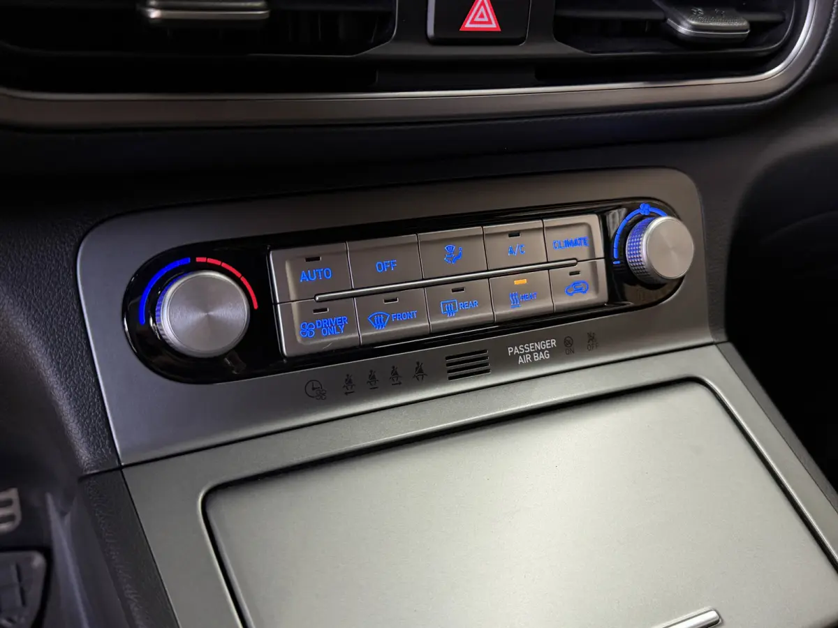 EV 64 kWh Fashion | Nieuw Model | Carplay Navi | Stoel & Stuur verwarming | ACC | Keyless | Volledig dealer onderhouden!