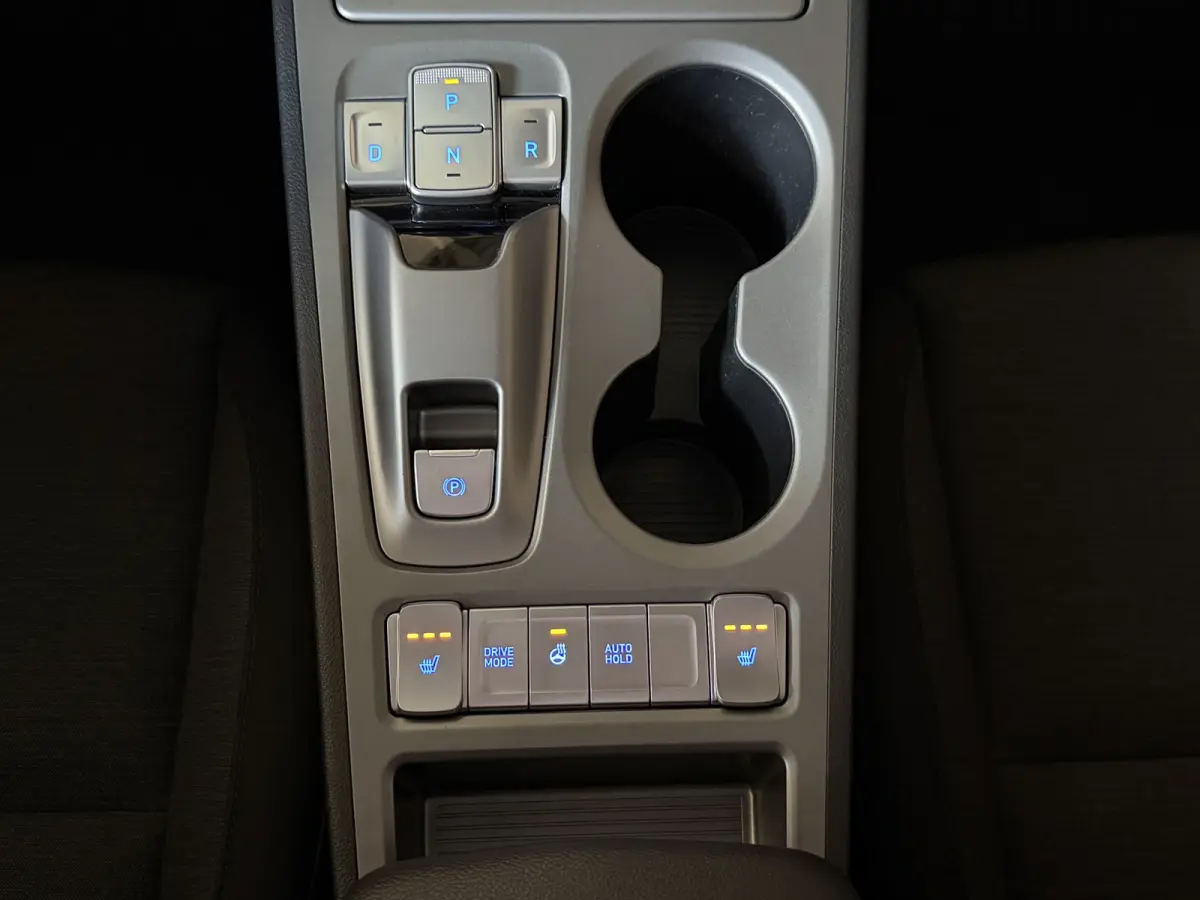 EV 64 kWh Fashion | Nieuw Model | Carplay Navi | Stoel & Stuur verwarming | ACC | Keyless | Volledig dealer onderhouden!