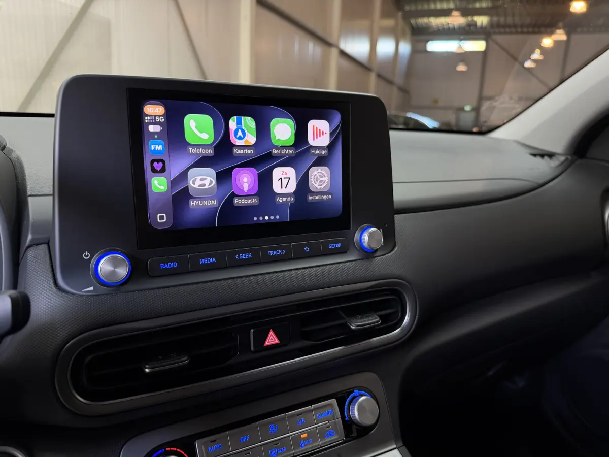EV 64 kWh Fashion | Nieuw Model | Carplay Navi | Stoel & Stuur verwarming | ACC | Keyless | Volledig dealer onderhouden!