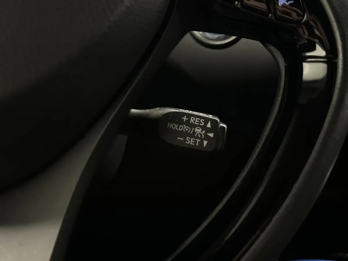1.8 Hybrid Executive CAMERA CARPLAY NAVI ECC CRUISE LM.