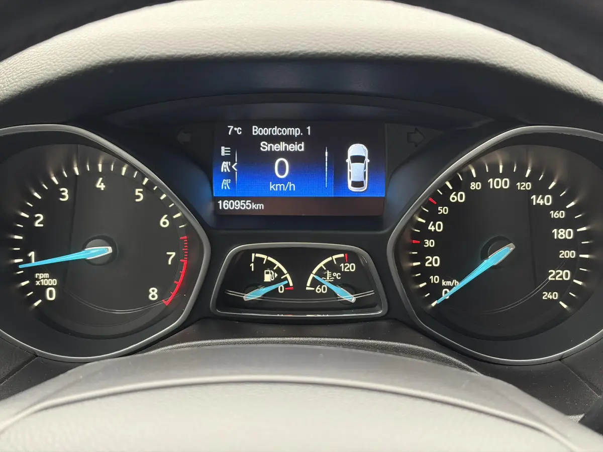 1.0 Lease Edition ✓2e Eigenaar✓Navi✓Trekhaak✓Carplay✓Lm velgen✓Pdc✓101pk✓Bj 12-2017✓4 Elekt Ramen✓N.A.P✓Apk tot 08-2027