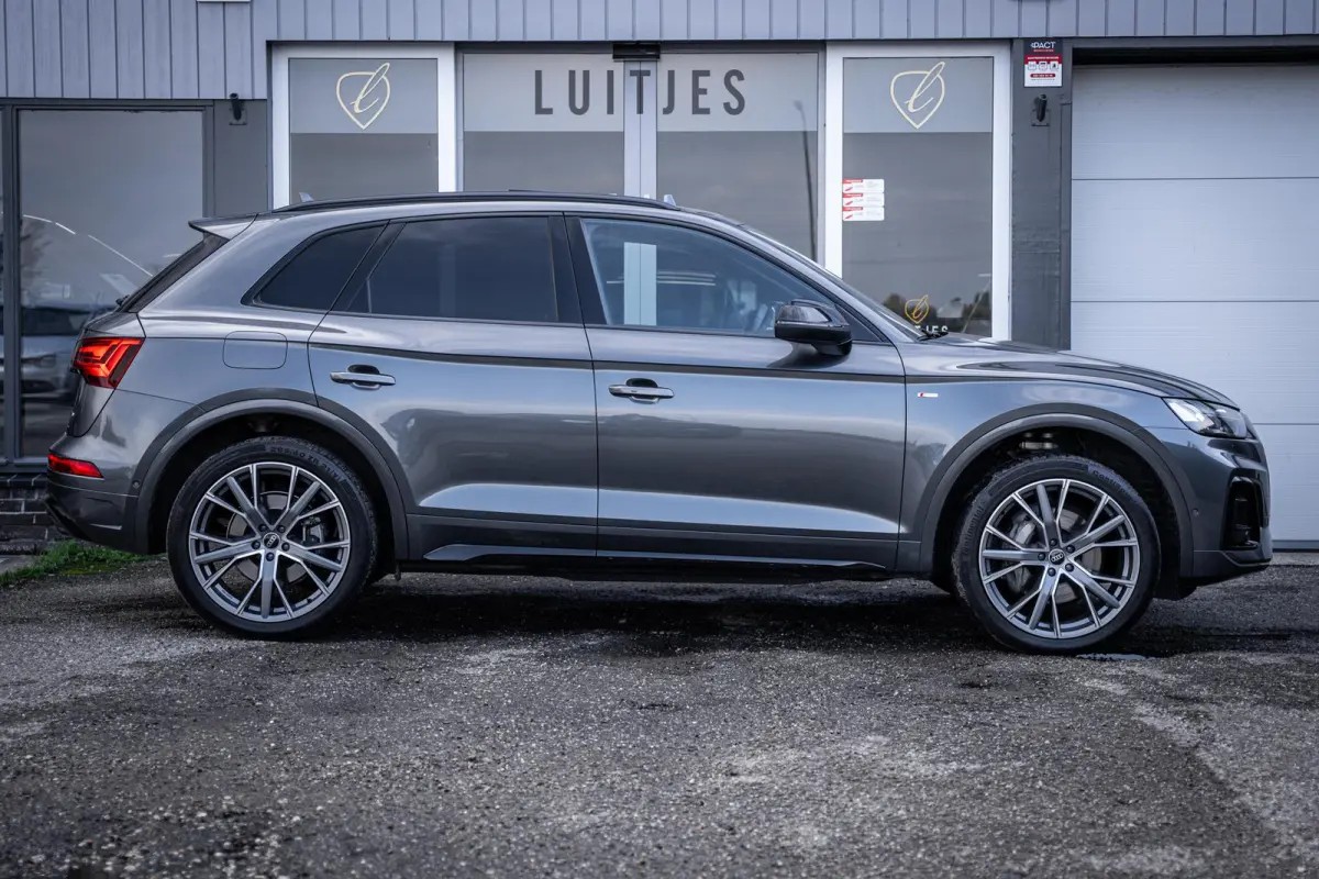 50 TFSIe quattro S-Line Competition Pano-dak|360°|ACC|Elek-Trekhaak|Matrix|Dealeronderhouden