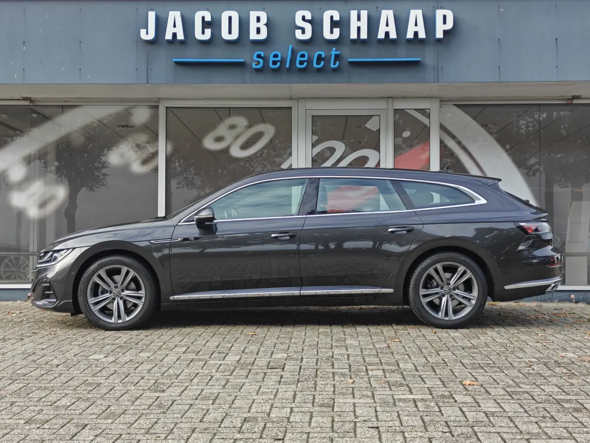SB 2.0 TSI R-Line Business+ / Automaat / Camera / Carplay / Pano /