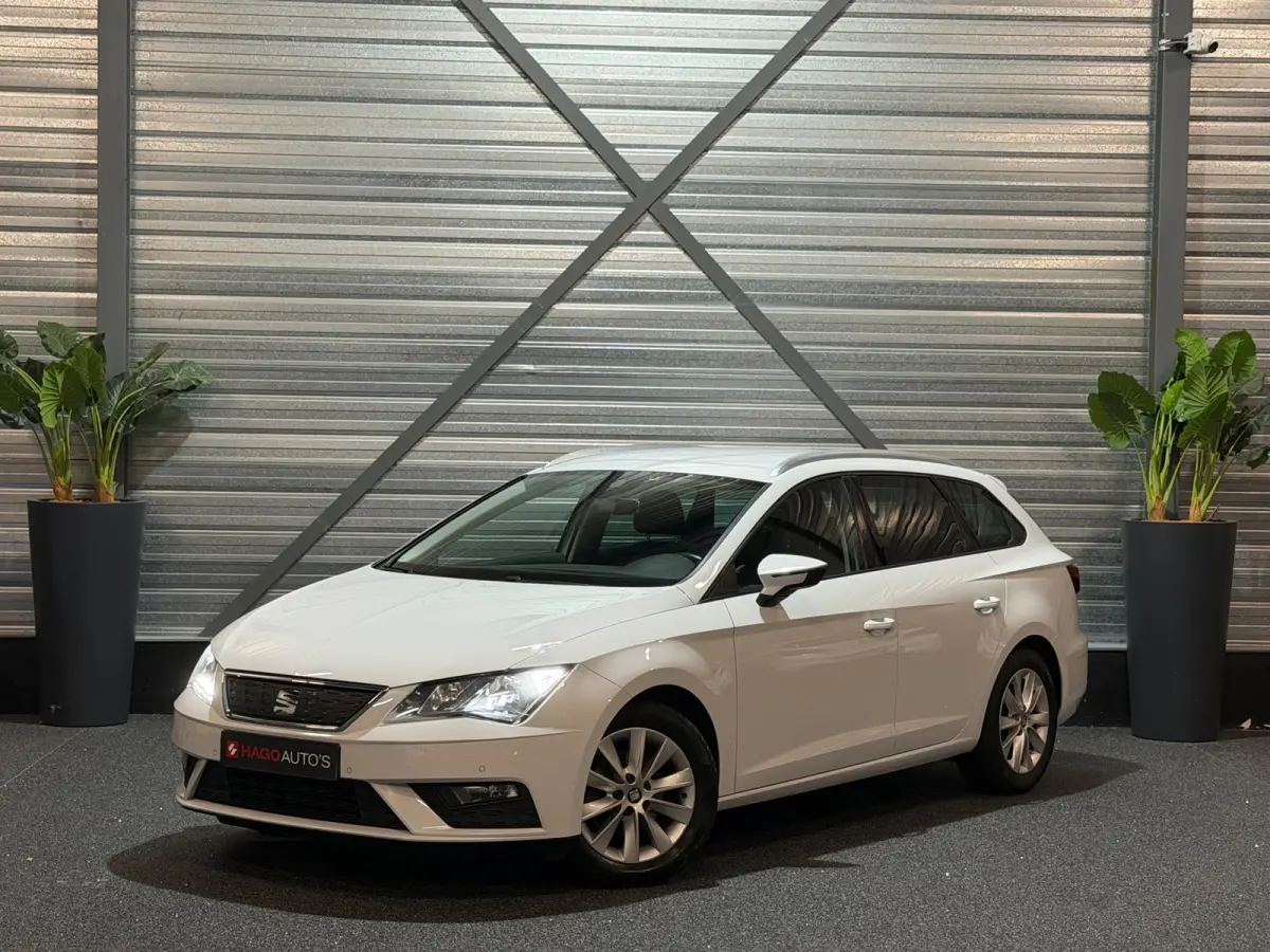 1.0 EcoTSI Style AUT/NAVI/CRUISE/CARPLAY/KEYLESS/PDC/LANE-ASSIST/NAP/GARANTIE
