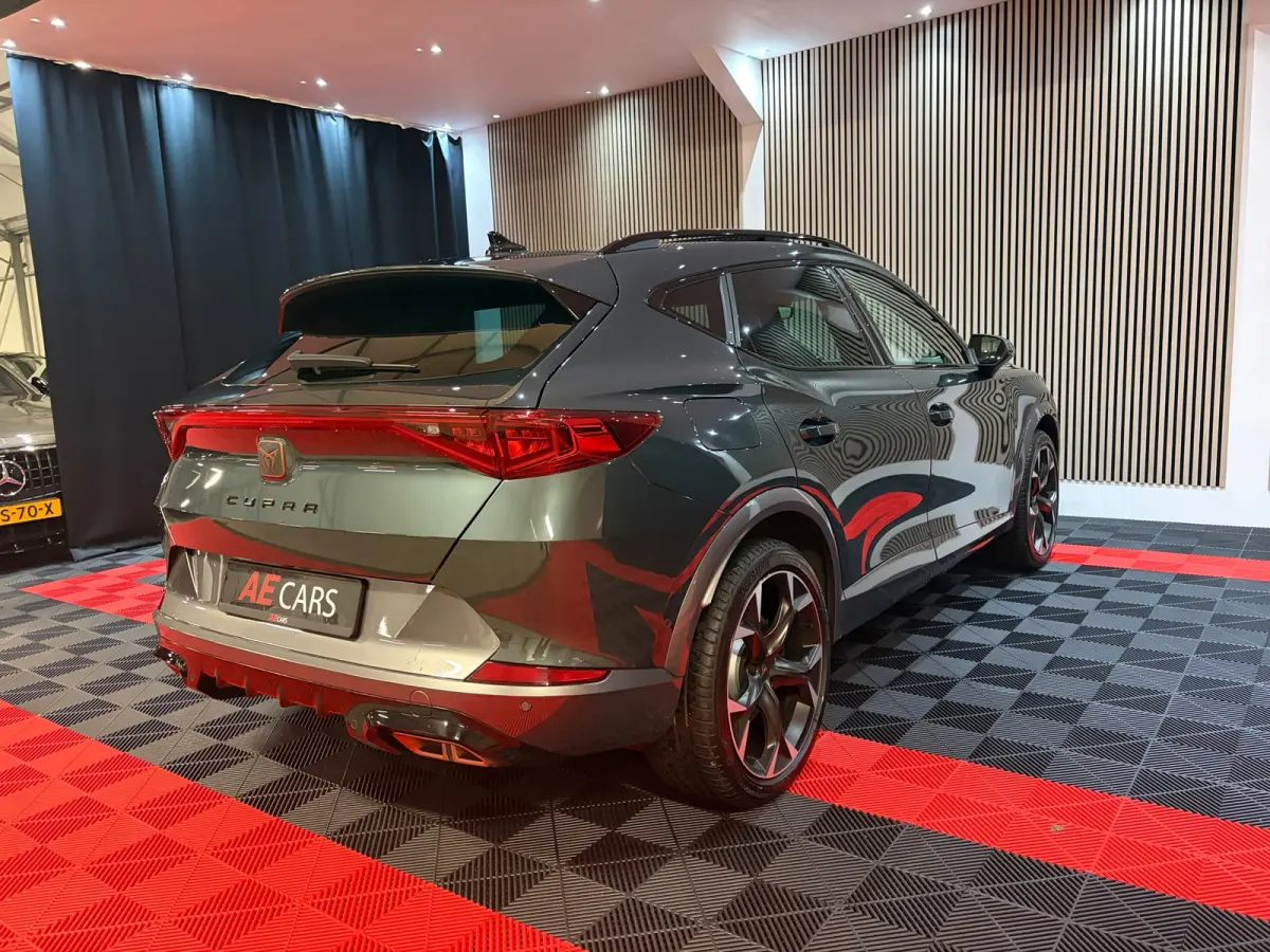 1.4 e-Hybrid VZ Performance Pano Memory Led Camera Cupra Buttons