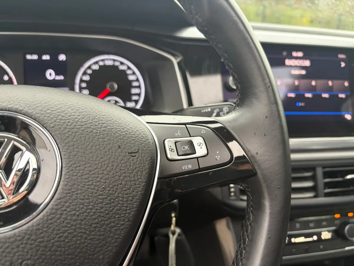 1.0 TSI Highline PANO I CLIMA I PDC I STOEL VERW I CARPLAY I NWE APK