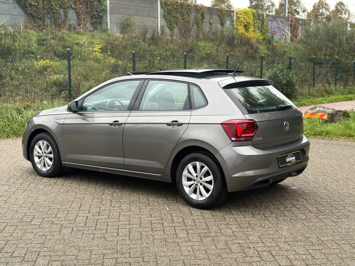 1.0 TSI Highline PANO I CLIMA I PDC I STOEL VERW I CARPLAY I NWE APK
