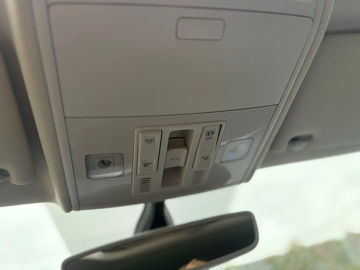 1.0 TSI Highline PANO I CLIMA I PDC I STOEL VERW I CARPLAY I NWE APK