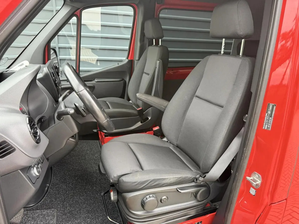 bestel 317 Automaat L2H2 DC Airco*Cruise*Apple