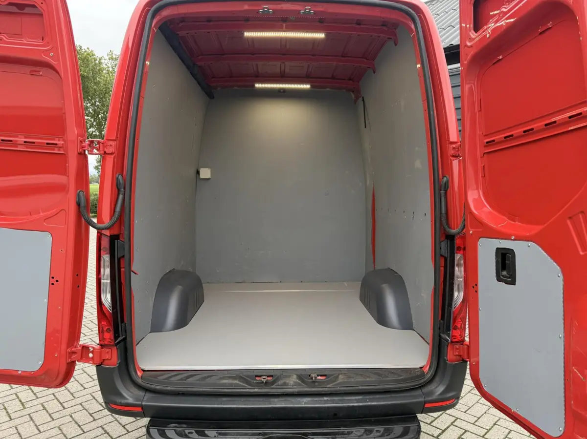 bestel 317 Automaat L2H2 DC Airco*Cruise*Apple