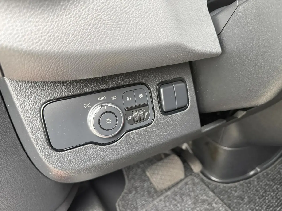 bestel 317 Automaat L2H2 DC Airco*Cruise*Apple