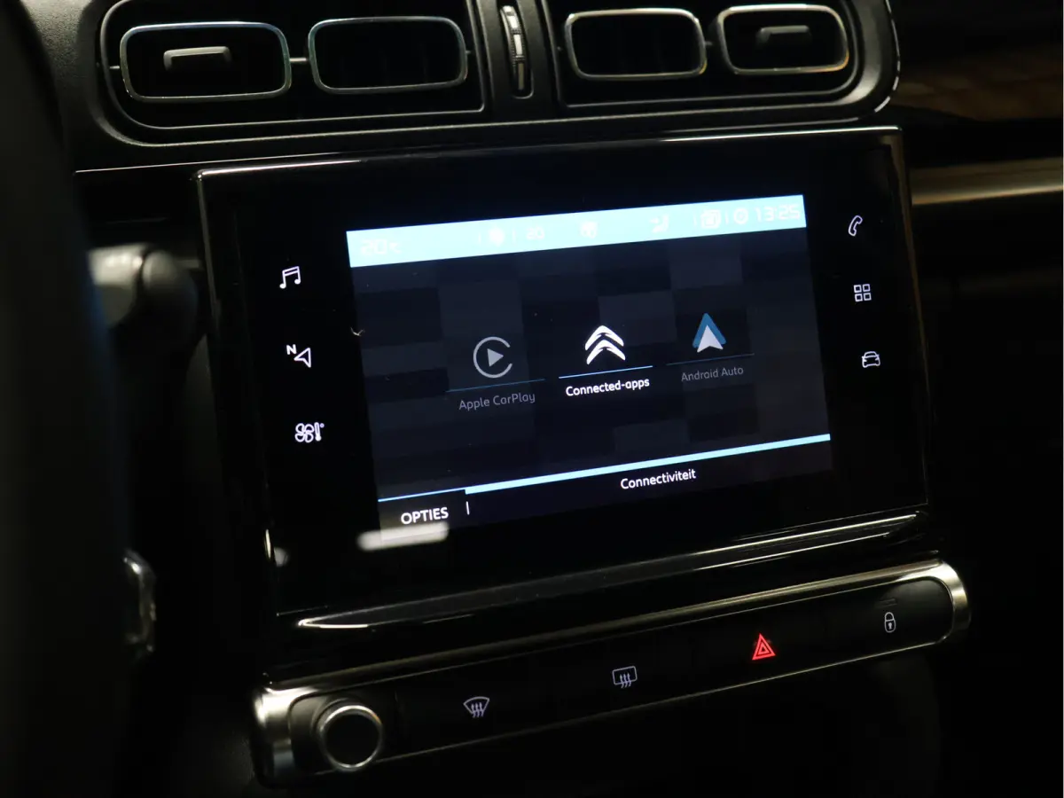1.2 PureTech Shine [APPLE CARPLAY, CAMERA, STOELVERWARMING, ANDROID, CRUISE, LED VISION, PDC ACHTER, CLIMATE, NAVIGATIE, NIEUWSTAAT]