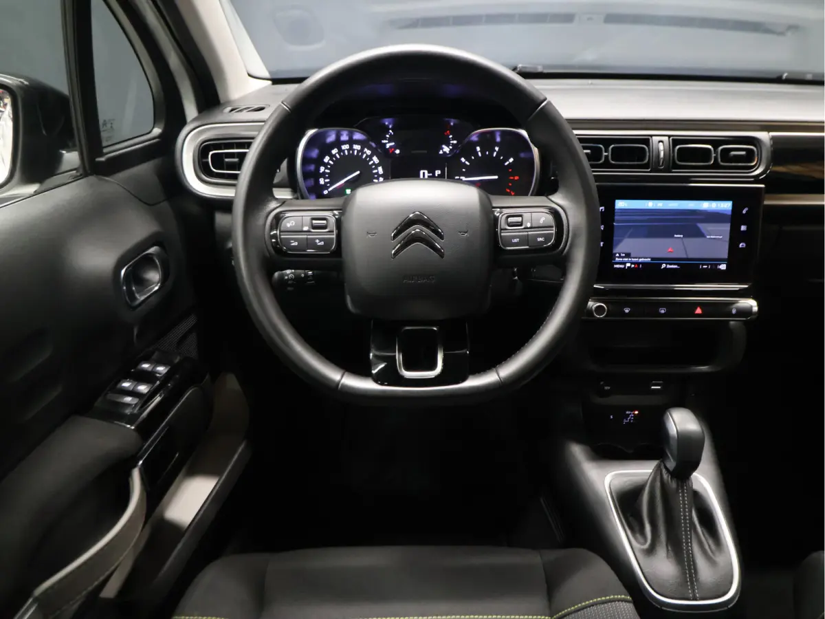1.2 PureTech Shine [APPLE CARPLAY, CAMERA, STOELVERWARMING, ANDROID, CRUISE, LED VISION, PDC ACHTER, CLIMATE, NAVIGATIE, NIEUWSTAAT]