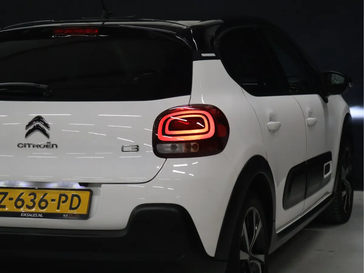 1.2 PureTech Shine [APPLE CARPLAY, CAMERA, STOELVERWARMING, ANDROID, CRUISE, LED VISION, PDC ACHTER, CLIMATE, NAVIGATIE, NIEUWSTAAT]