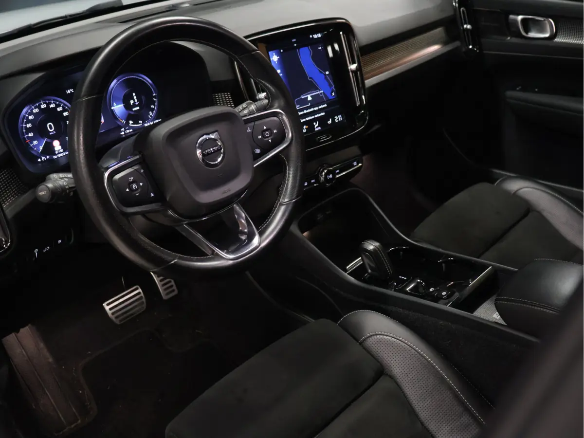 1.5 T5 Inscription [SCHUIFKANTELDAK, ADAPTIVE CRUISE CONTROL, APPLE CARPLAY, ANDROID, HARMAN/KARDON, STOELVERWARMING, STUURVERWARMING, CAMERA V+A, DIGITAL DASH, HALF ALCANTARA, ELEKTRISCHE A