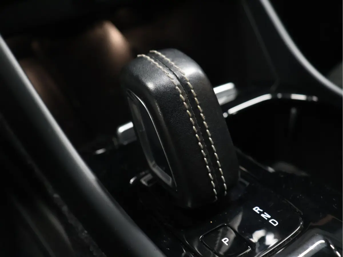 1.5 T5 Inscription [SCHUIFKANTELDAK, ADAPTIVE CRUISE CONTROL, APPLE CARPLAY, ANDROID, HARMAN/KARDON, STOELVERWARMING, STUURVERWARMING, CAMERA V+A, DIGITAL DASH, HALF ALCANTARA, ELEKTRISCHE A