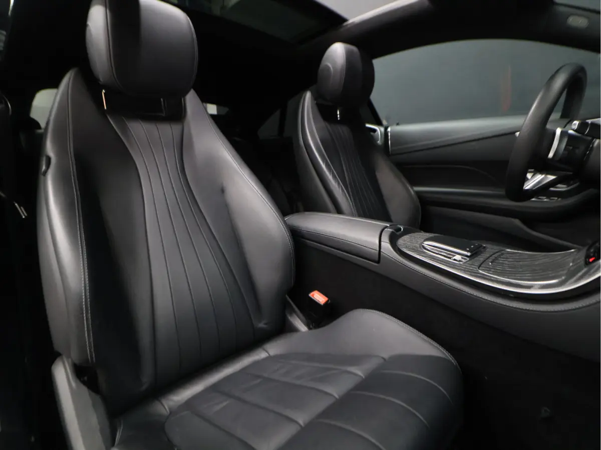 200 AMG Sport FULL OPTION [SCHUIFKANTELDAK, BURMESTER, ADAPTIVE CRUISE, APPLE CARPLAY, ANDROID, SFEERVERLICHTING, MEMORYSEATS, STOELVERWARMING, HEADUP DISPLAY, CAMERA V+A, DIGITAL DASH, ELEK