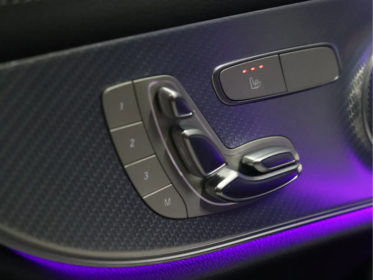 200 AMG Sport FULL OPTION [SCHUIFKANTELDAK, BURMESTER, ADAPTIVE CRUISE, APPLE CARPLAY, ANDROID, SFEERVERLICHTING, MEMORYSEATS, STOELVERWARMING, HEADUP DISPLAY, CAMERA V+A, DIGITAL DASH, ELEK